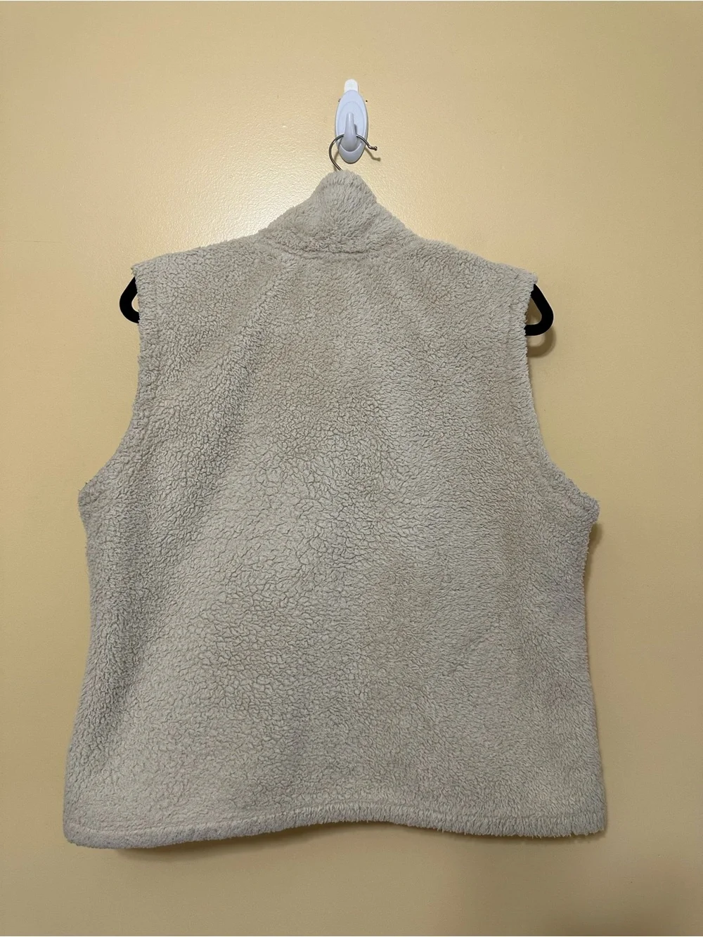 The North Face Furry Fleece Vest Shearling Women XL Beige